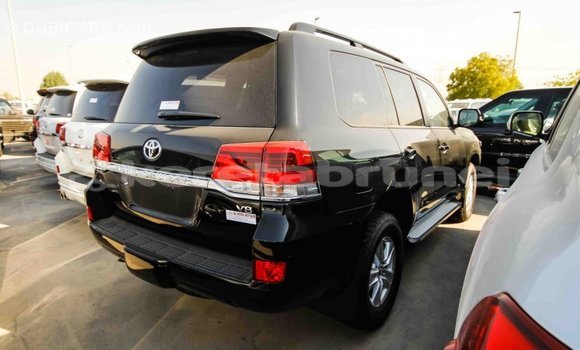 Buy Import Toyota Land Cruiser Black Car in Import - Dubai in Belait Buy Import Toyota Land Cruiser Black Car in Import - Dubai in Belait