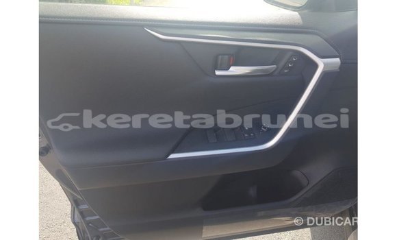 Buy Import Toyota HiAce Other Truck in Import - Dubai in Belait Buy Import Toyota HiAce Other Truck in Import - Dubai in Belait