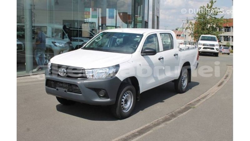 Big with watermark toyota hilux belait import dubai 2650
