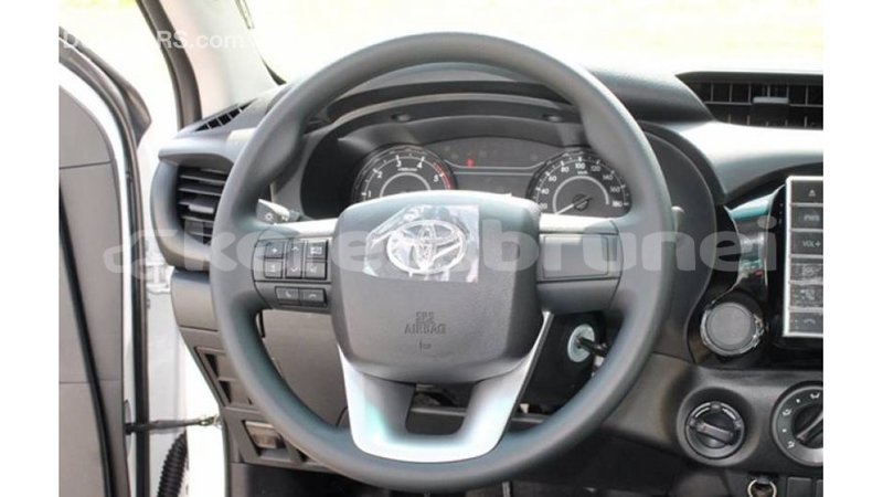 Big with watermark toyota hilux belait import dubai 2650