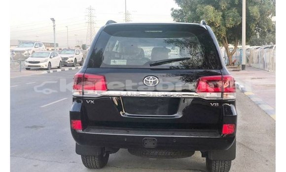 Buy Import Toyota Land Cruiser Black Car in Import - Dubai in Belait Buy Import Toyota Land Cruiser Black Car in Import - Dubai in Belait