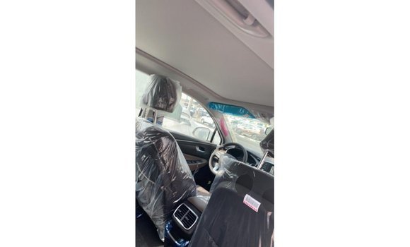 Buy Import Hyundai Santa Fe White Car in Import - Dubai in Belait Buy Import Hyundai Santa Fe White Car in Import - Dubai in Belait