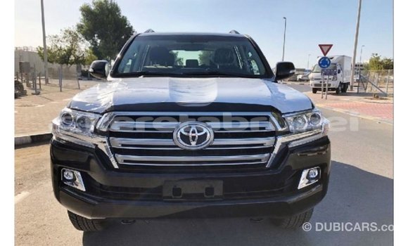 Buy Import Toyota Land Cruiser Black Car in Import - Dubai in Belait Buy Import Toyota Land Cruiser Black Car in Import - Dubai in Belait
