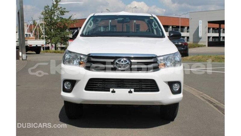 Big with watermark toyota hilux belait import dubai 2665