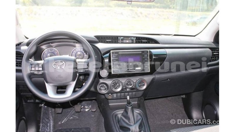 Big with watermark toyota hilux belait import dubai 2665