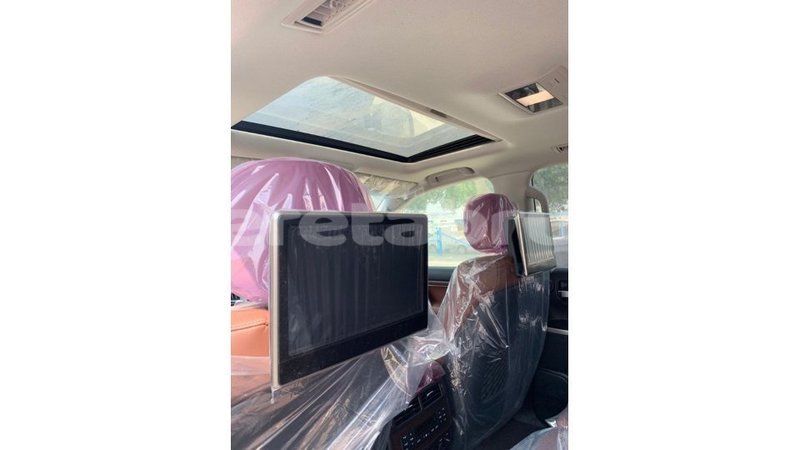 Big with watermark toyota land cruiser belait import dubai 2672