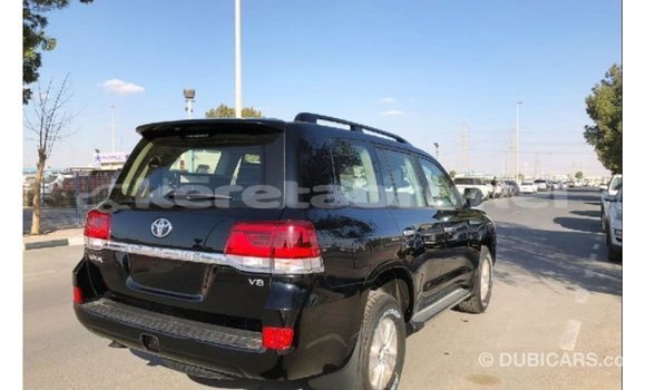Buy Import Toyota Land Cruiser Black Car in Import - Dubai in Belait Buy Import Toyota Land Cruiser Black Car in Import - Dubai in Belait