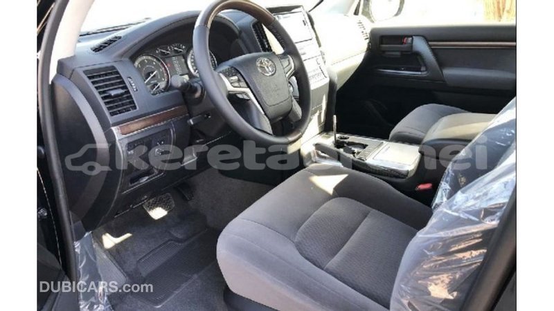 Big with watermark toyota land cruiser belait import dubai 2673