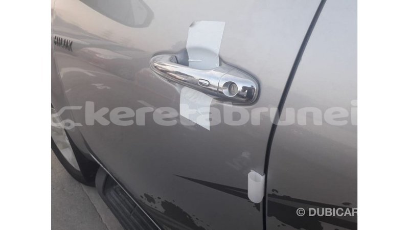 Big with watermark toyota hilux belait import dubai 2678