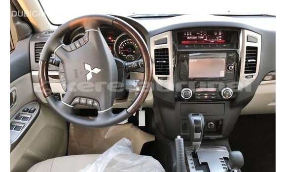 Buy Import Mitsubishi Pajero Black Car in Import - Dubai in Belait Buy Import Mitsubishi Pajero Black Car in Import - Dubai in Belait