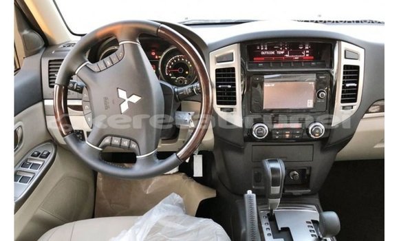 Buy Import Mitsubishi Pajero Black Car in Import - Dubai in Belait Buy Import Mitsubishi Pajero Black Car in Import - Dubai in Belait