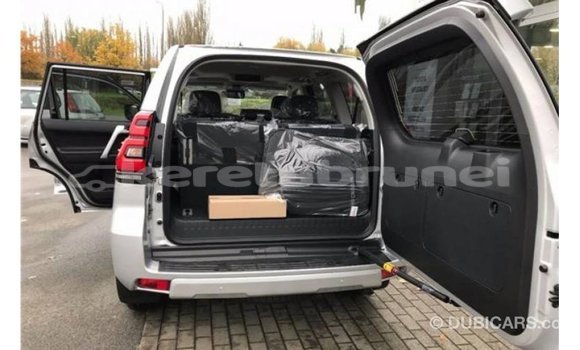Buy Import Toyota Prado Other Car in Import - Dubai in Belait Buy Import Toyota Prado Other Car in Import - Dubai in Belait