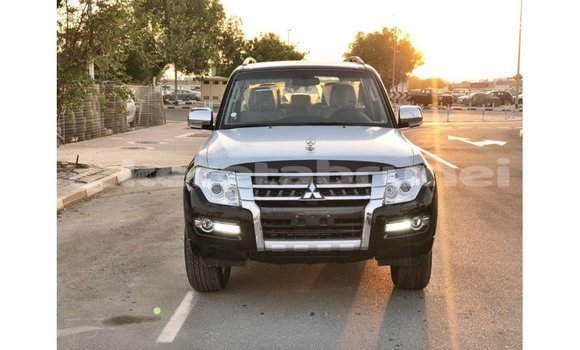 Buy Import Mitsubishi Pajero Black Car in Import - Dubai in Belait Buy Import Mitsubishi Pajero Black Car in Import - Dubai in Belait