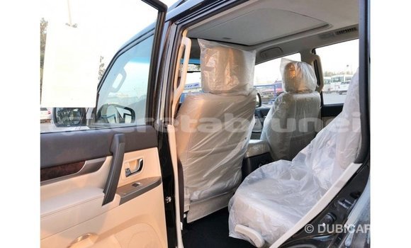 Buy Import Mitsubishi Pajero Black Car in Import - Dubai in Belait Buy Import Mitsubishi Pajero Black Car in Import - Dubai in Belait