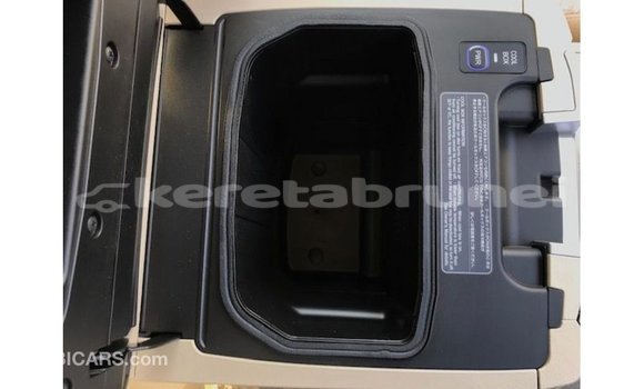 Buy Import Toyota Land Cruiser Other Car in Import - Dubai in Belait Buy Import Toyota Land Cruiser Other Car in Import - Dubai in Belait