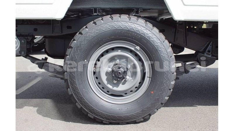 Big with watermark toyota land cruiser belait import dubai 2692