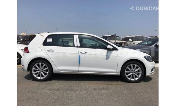 Buy Import Volkswagen Golf White Car in Import - Dubai in Belait Buy Import Volkswagen Golf White Car in Import - Dubai in Belait