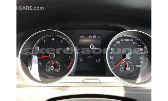 Buy Import Volkswagen Golf White Car in Import - Dubai in Belait Buy Import Volkswagen Golf White Car in Import - Dubai in Belait