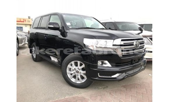 Buy Import Toyota Land Cruiser Black Car in Import - Dubai in Belait Buy Import Toyota Land Cruiser Black Car in Import - Dubai in Belait