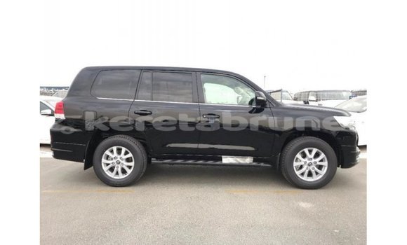Buy Import Toyota Land Cruiser Black Car in Import - Dubai in Belait Buy Import Toyota Land Cruiser Black Car in Import - Dubai in Belait