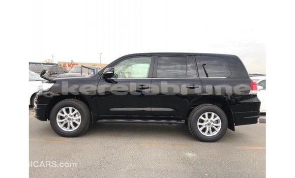 Buy Import Toyota Land Cruiser Black Car in Import - Dubai in Belait Buy Import Toyota Land Cruiser Black Car in Import - Dubai in Belait