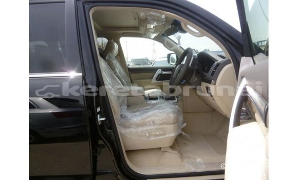 Buy Import Toyota Land Cruiser Black Car in Import - Dubai in Belait Buy Import Toyota Land Cruiser Black Car in Import - Dubai in Belait
