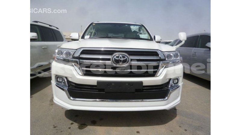Big with watermark toyota land cruiser belait import dubai 2703