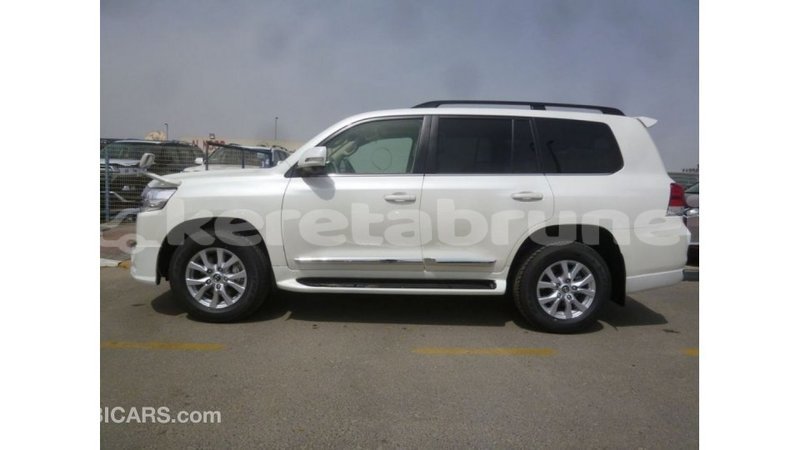 Big with watermark toyota land cruiser belait import dubai 2703