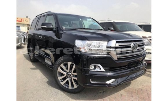 Buy Import Toyota Land Cruiser Black Car in Import - Dubai in Belait Buy Import Toyota Land Cruiser Black Car in Import - Dubai in Belait