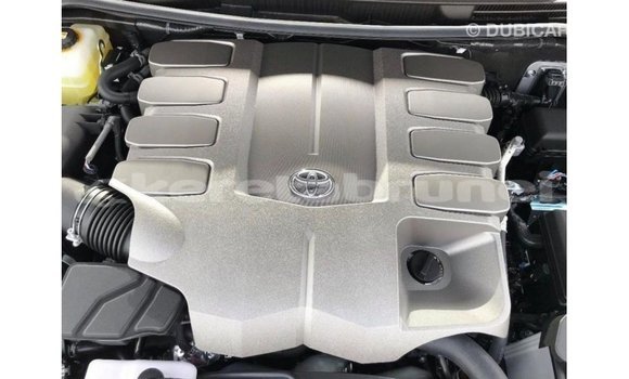 Buy Import Toyota Land Cruiser Black Car in Import - Dubai in Belait Buy Import Toyota Land Cruiser Black Car in Import - Dubai in Belait