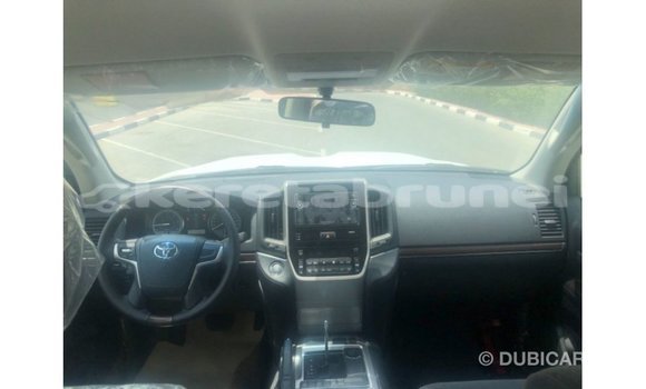 Buy Import Toyota Land Cruiser Other Car in Import - Dubai in Belait Buy Import Toyota Land Cruiser Other Car in Import - Dubai in Belait