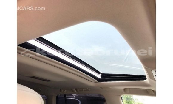 Buy Import Toyota Land Cruiser White Car in Import - Dubai in Belait Buy Import Toyota Land Cruiser White Car in Import - Dubai in Belait