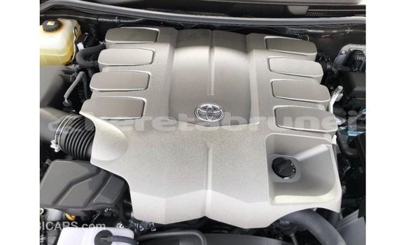 Buy Import Toyota Land Cruiser White Car in Import - Dubai in Belait Buy Import Toyota Land Cruiser White Car in Import - Dubai in Belait