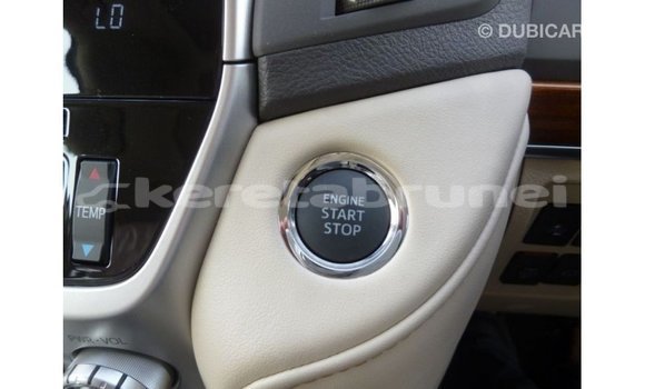 Buy Import Toyota Land Cruiser White Car in Import - Dubai in Belait Buy Import Toyota Land Cruiser White Car in Import - Dubai in Belait