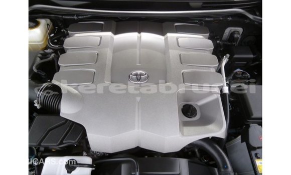 Buy Import Toyota Land Cruiser Black Car in Import - Dubai in Belait Buy Import Toyota Land Cruiser Black Car in Import - Dubai in Belait