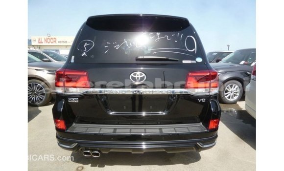 Buy Import Toyota Land Cruiser Black Car in Import - Dubai in Belait Buy Import Toyota Land Cruiser Black Car in Import - Dubai in Belait