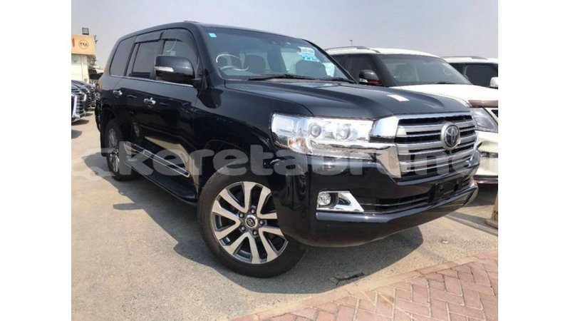Big with watermark toyota land cruiser belait import dubai 2714