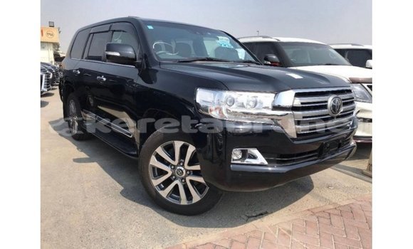 Buy Import Toyota Land Cruiser Black Car in Import - Dubai in Belait Buy Import Toyota Land Cruiser Black Car in Import - Dubai in Belait