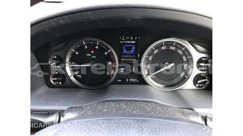 Big with watermark toyota land cruiser belait import dubai 2714