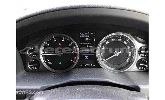 Buy Import Toyota Land Cruiser White Car in Import - Dubai in Belait Buy Import Toyota Land Cruiser White Car in Import - Dubai in Belait