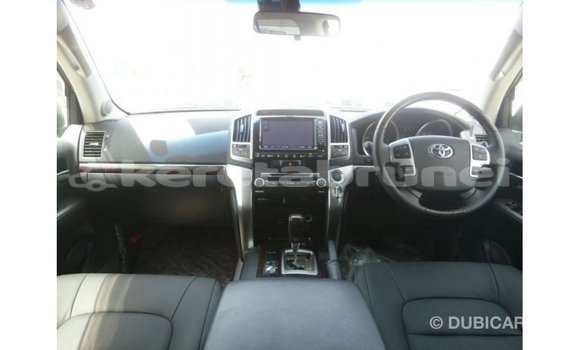 Buy Import Toyota Land Cruiser Black Car in Import - Dubai in Belait Buy Import Toyota Land Cruiser Black Car in Import - Dubai in Belait