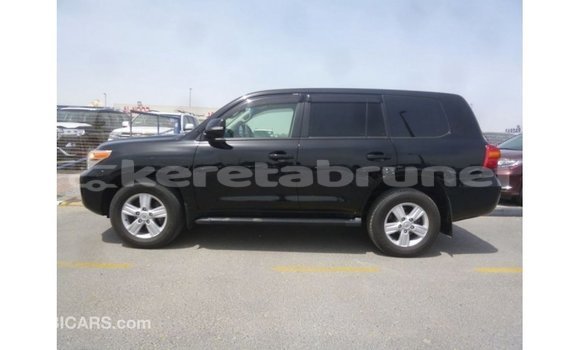 Buy Import Toyota Land Cruiser Black Car in Import - Dubai in Belait Buy Import Toyota Land Cruiser Black Car in Import - Dubai in Belait