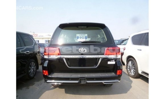 Buy Import Toyota Land Cruiser Black Car in Import - Dubai in Belait Buy Import Toyota Land Cruiser Black Car in Import - Dubai in Belait
