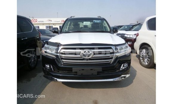 Buy Import Toyota Land Cruiser Black Car in Import - Dubai in Belait Buy Import Toyota Land Cruiser Black Car in Import - Dubai in Belait