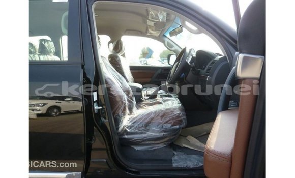 Buy Import Toyota Land Cruiser Black Car in Import - Dubai in Belait Buy Import Toyota Land Cruiser Black Car in Import - Dubai in Belait