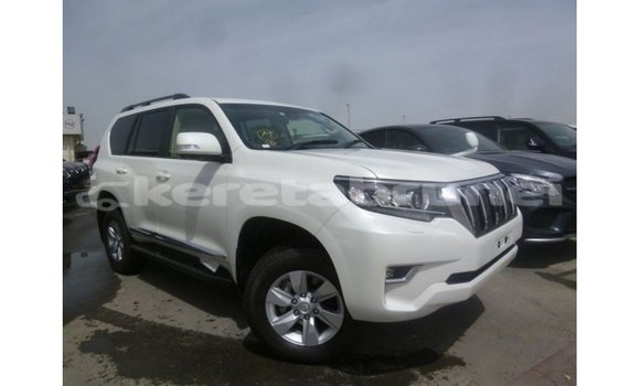 Buy Import Toyota Prado White Car in Import - Dubai in Belait Buy Import Toyota Prado White Car in Import - Dubai in Belait
