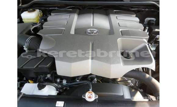 Buy Import Toyota Land Cruiser Black Car in Import - Dubai in Belait Buy Import Toyota Land Cruiser Black Car in Import - Dubai in Belait