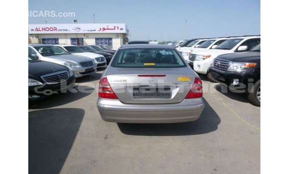 Buy Import Mercedes-Benz 200 Other Car in Import - Dubai in Belait Buy Import Mercedes-Benz 200 Other Car in Import - Dubai in Belait