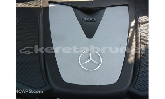 Buy Import Mercedes-Benz 190 White Car in Import - Dubai in Belait Buy Import Mercedes-Benz 190 White Car in Import - Dubai in Belait