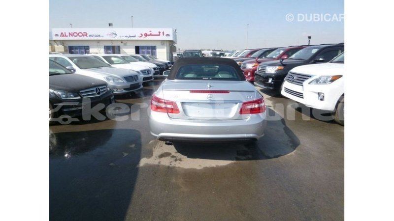Big with watermark mercedes benz 250 belait import dubai 2739